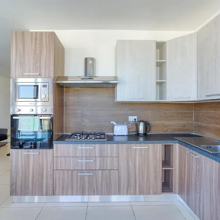 Lovely & Spacious 3br Penthouse In Swieqi By 360 Estates Apartment Is-Swieqi