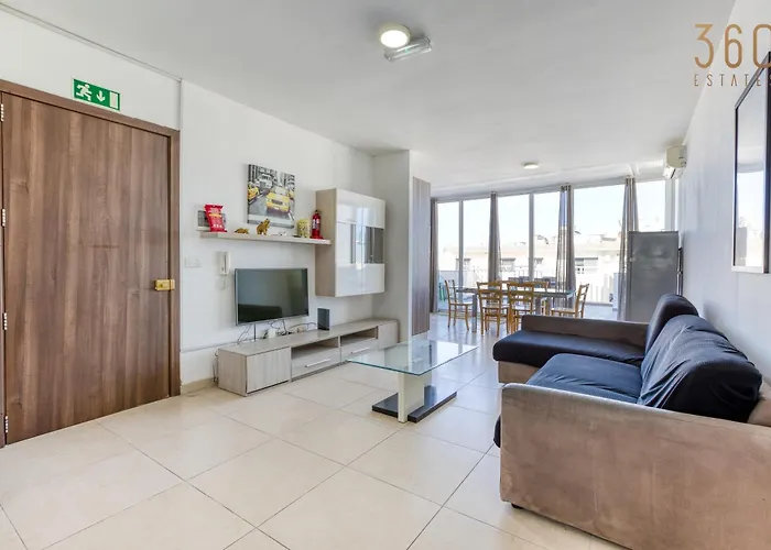 Lovely & Spacious 3br Penthouse In Swieqi By 360 Estates 公寓
