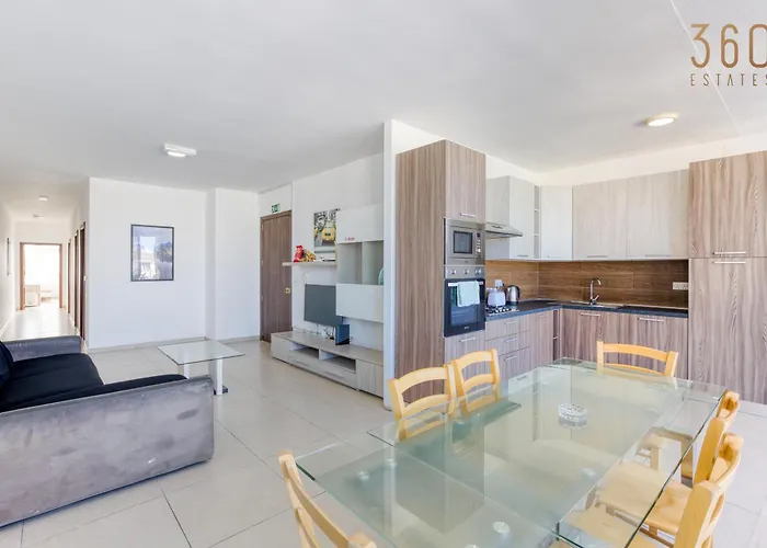Lovely & Spacious 3br Penthouse In Swieqi By 360 Estates *